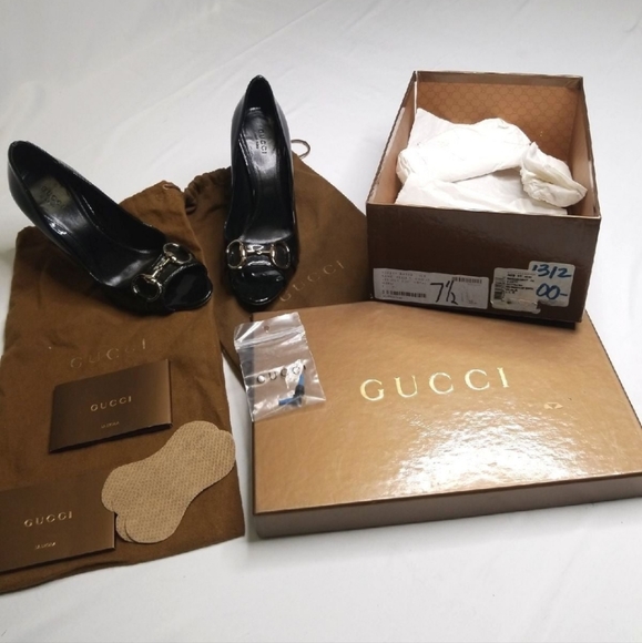 Classic Gucci Open Toe Horse Bit Pumps - Picture 4 of 10